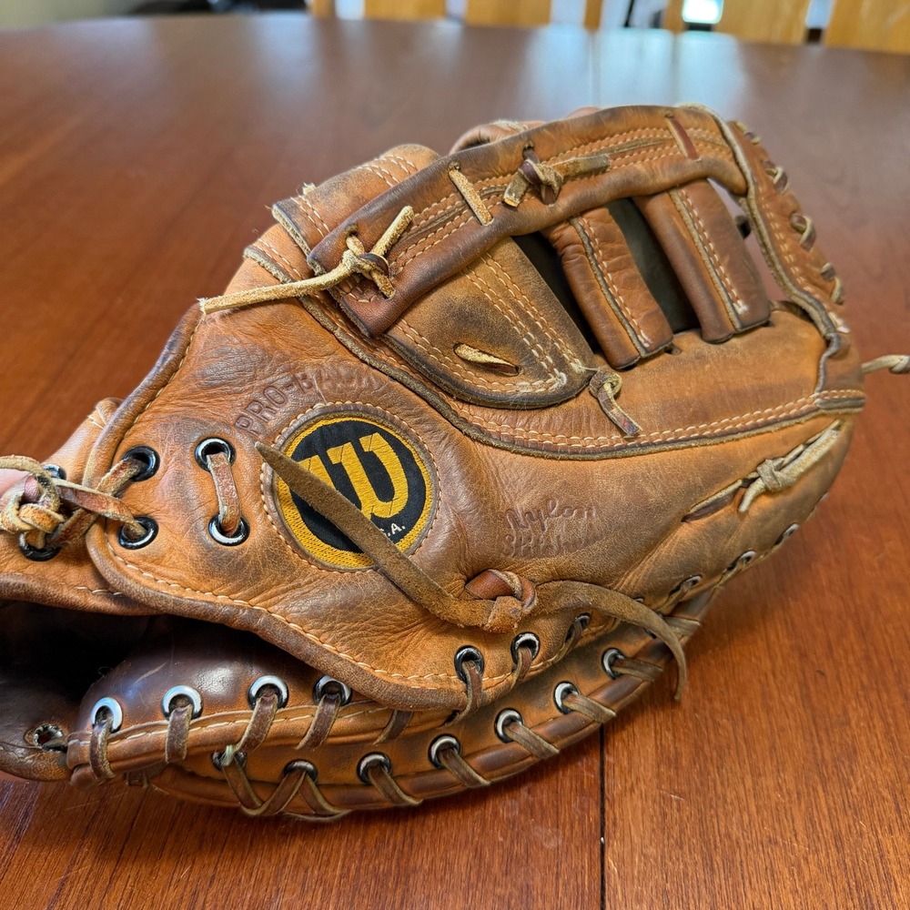 Vintage Wilson Pro-Back A2800 Leather First Base Baseball Mitt RHT USA Made